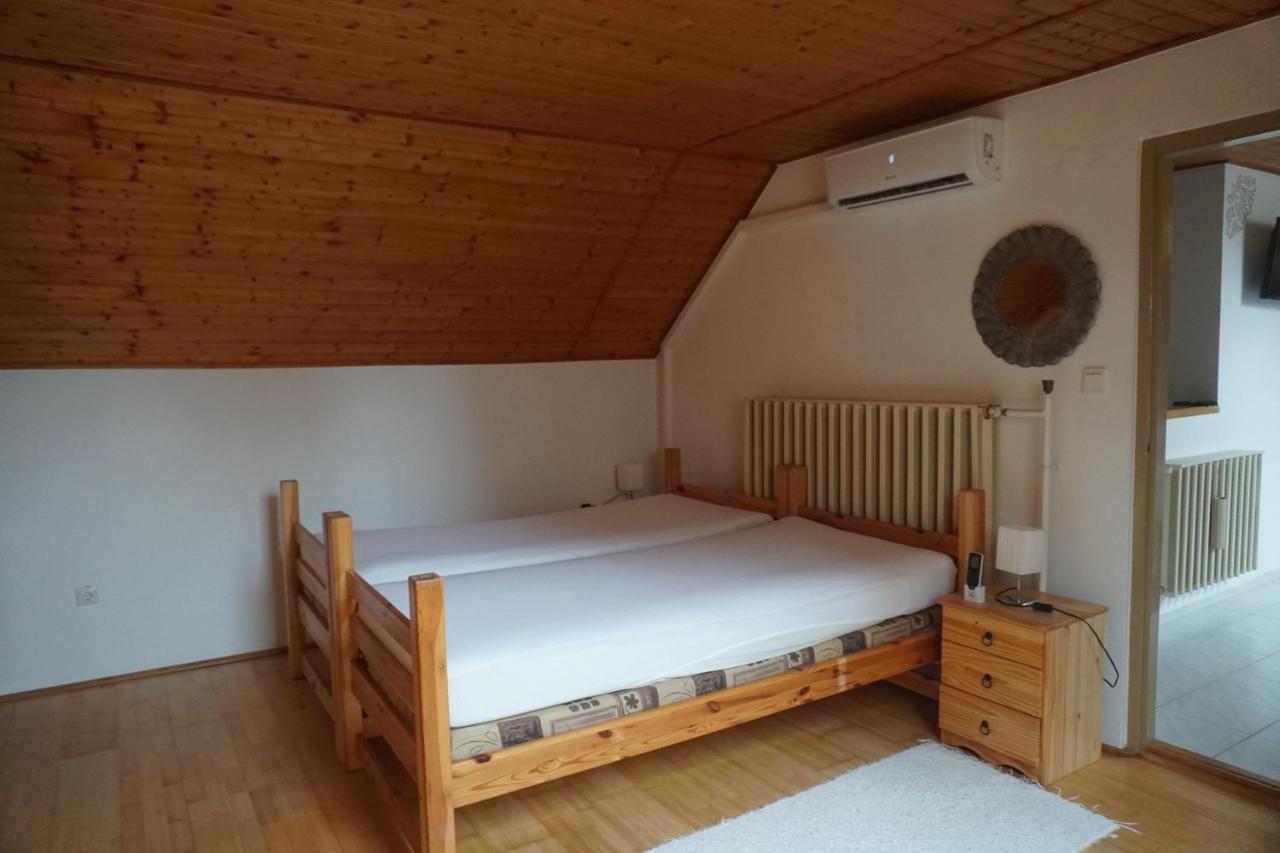 Villa Grande Хевиз Экстерьер фото